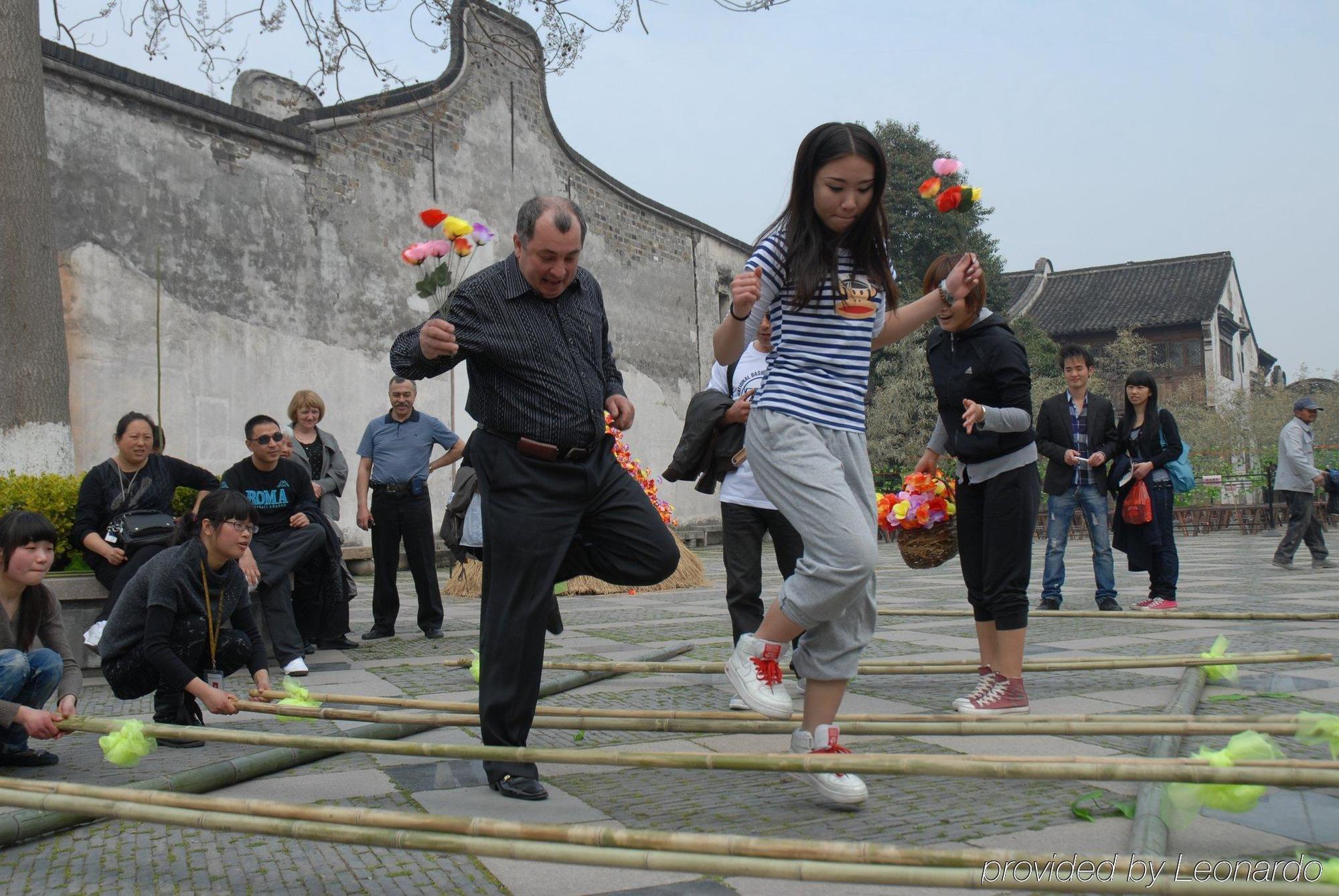 Wuzhen Clubhouse Hotel Jiaxing Servis gambar